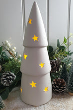 Load image into Gallery viewer, Ceramic Christmas Trees